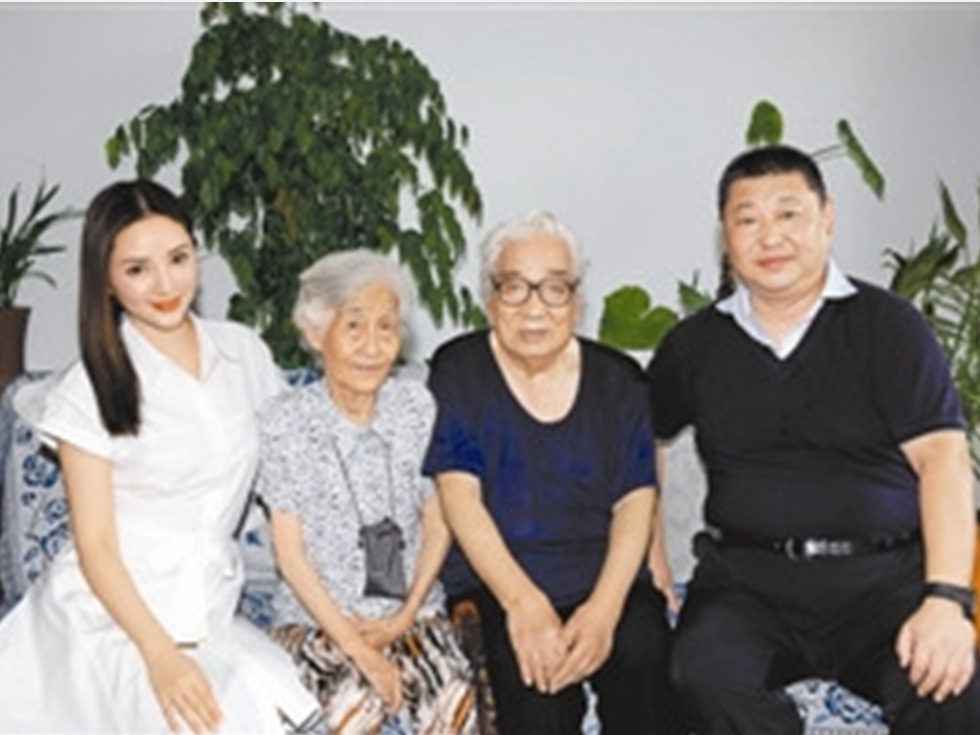 7月3日，习远平、张澜澜在西安刘力贞、张光的家中