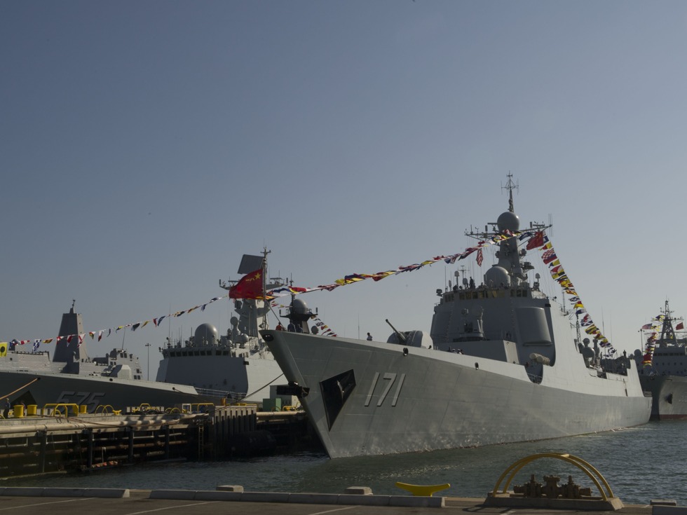 中国海军舰艇编队抵达美国圣迭戈访问