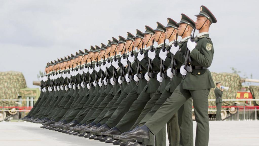 中国解放军为九三阅兵式进行操演。2015-09-01路透社