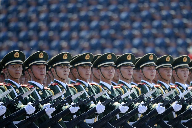 中共于9月3日在北京举行纪念抗战胜利70周年大阅兵。（法新社）