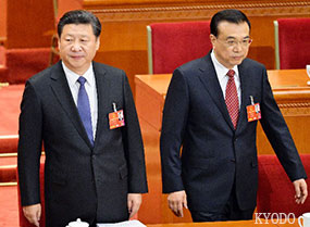 中共国家主席习近平与总理李克强（3月5日，kyodo）