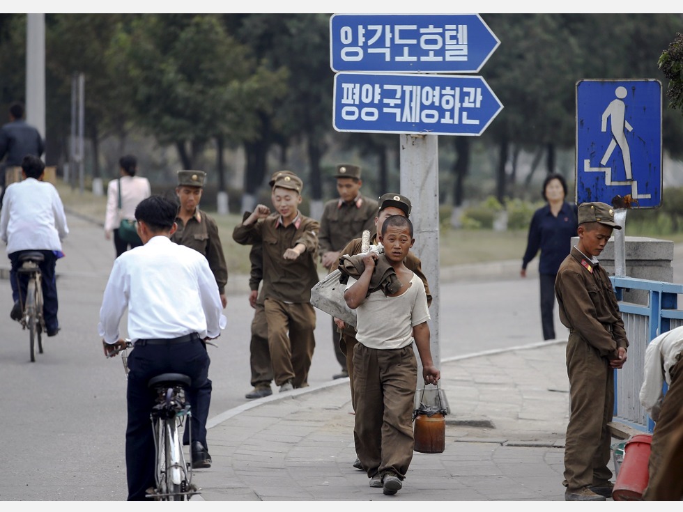 恐惧和不安已在朝鲜国内蔓延（图源：Reuters/VCG)