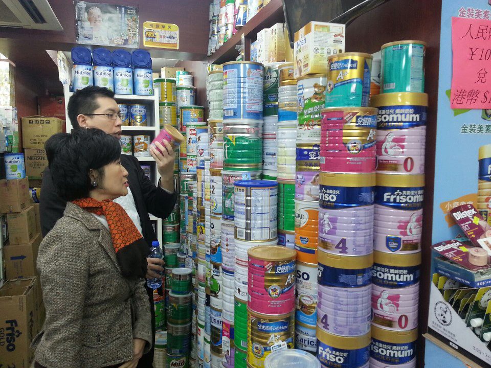中国市场上的奶粉质量和来源令中国妈妈们担忧。（网络图片）