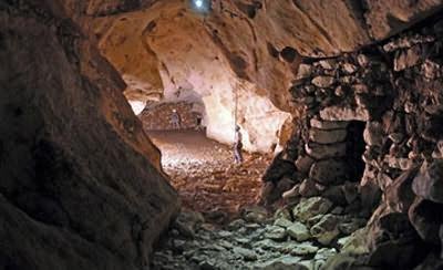 美洲发现地下超级隧道？