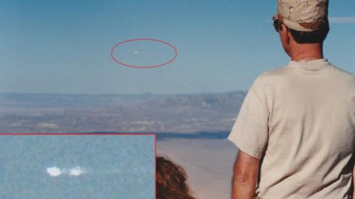 UFO目击事件和像51区这种与外星人相关特殊地点，都集中在北纬37度线上。