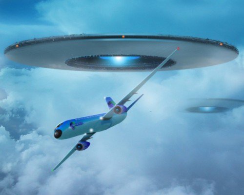 示意图：客机遭遇UFO。（网络图片）
