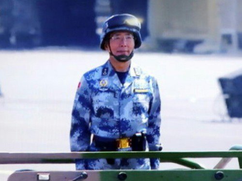陈东曾在大阅兵中担任空军方阵领队（图片来源：央视截图）