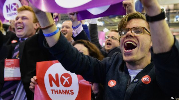 反对苏格兰独立的民众欢庆胜利